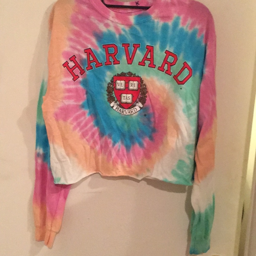 FE21 Harvard tie  cropped  long a leave tee